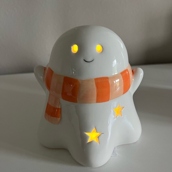 Target BP Light-Up Halloween Ghost - Picture 2 of 4